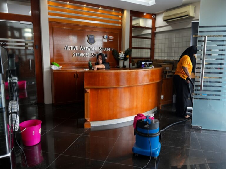 Office Cleaning & Upkeep